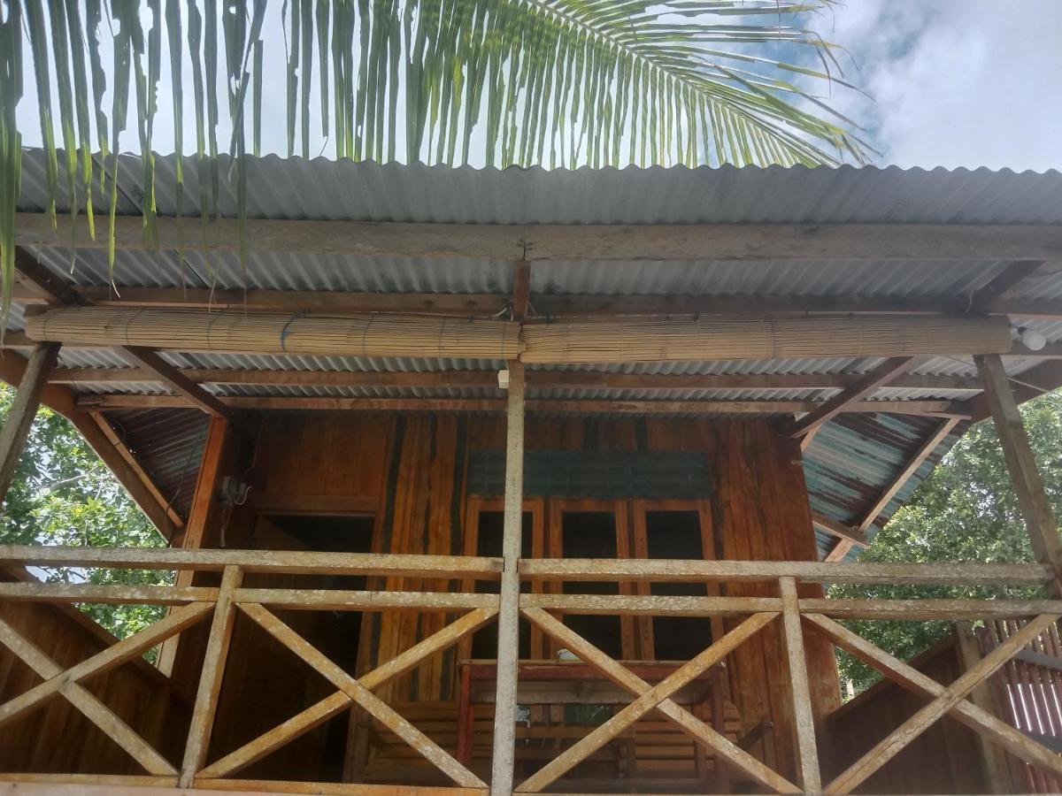 Yohana Cottage Tual Ngoại thất bức ảnh