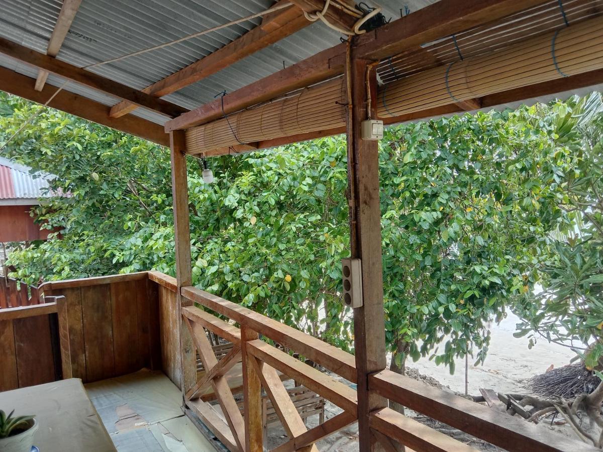 Yohana Cottage Tual Ngoại thất bức ảnh