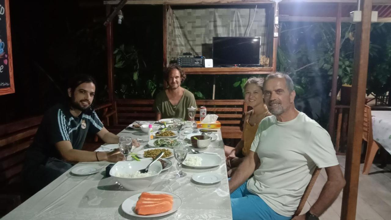 Yohana Cottage Tual Ngoại thất bức ảnh