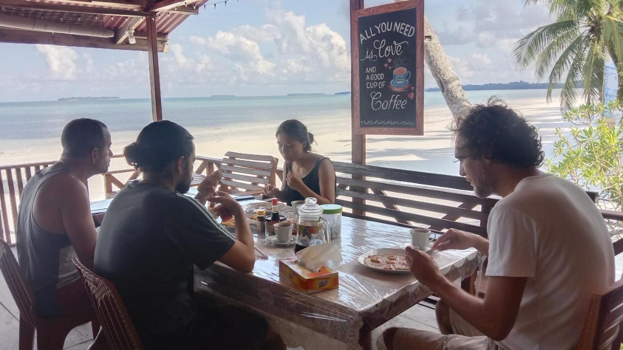 Yohana Cottage Tual Ngoại thất bức ảnh