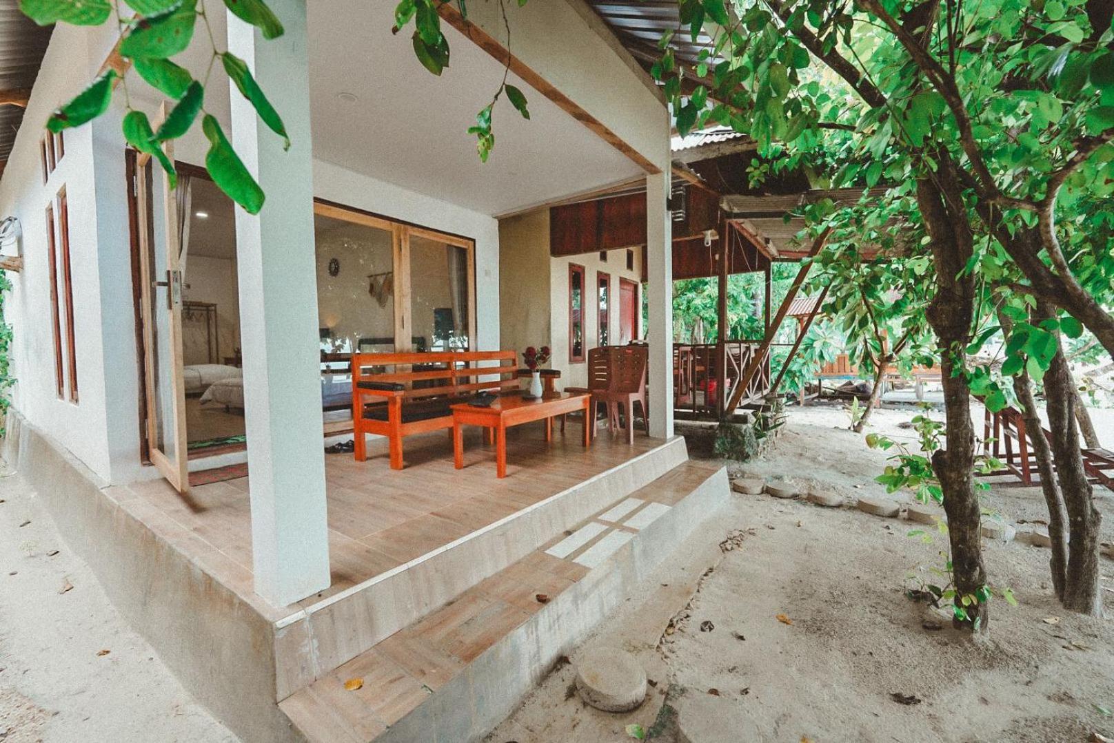 Yohana Cottage Tual Ngoại thất bức ảnh