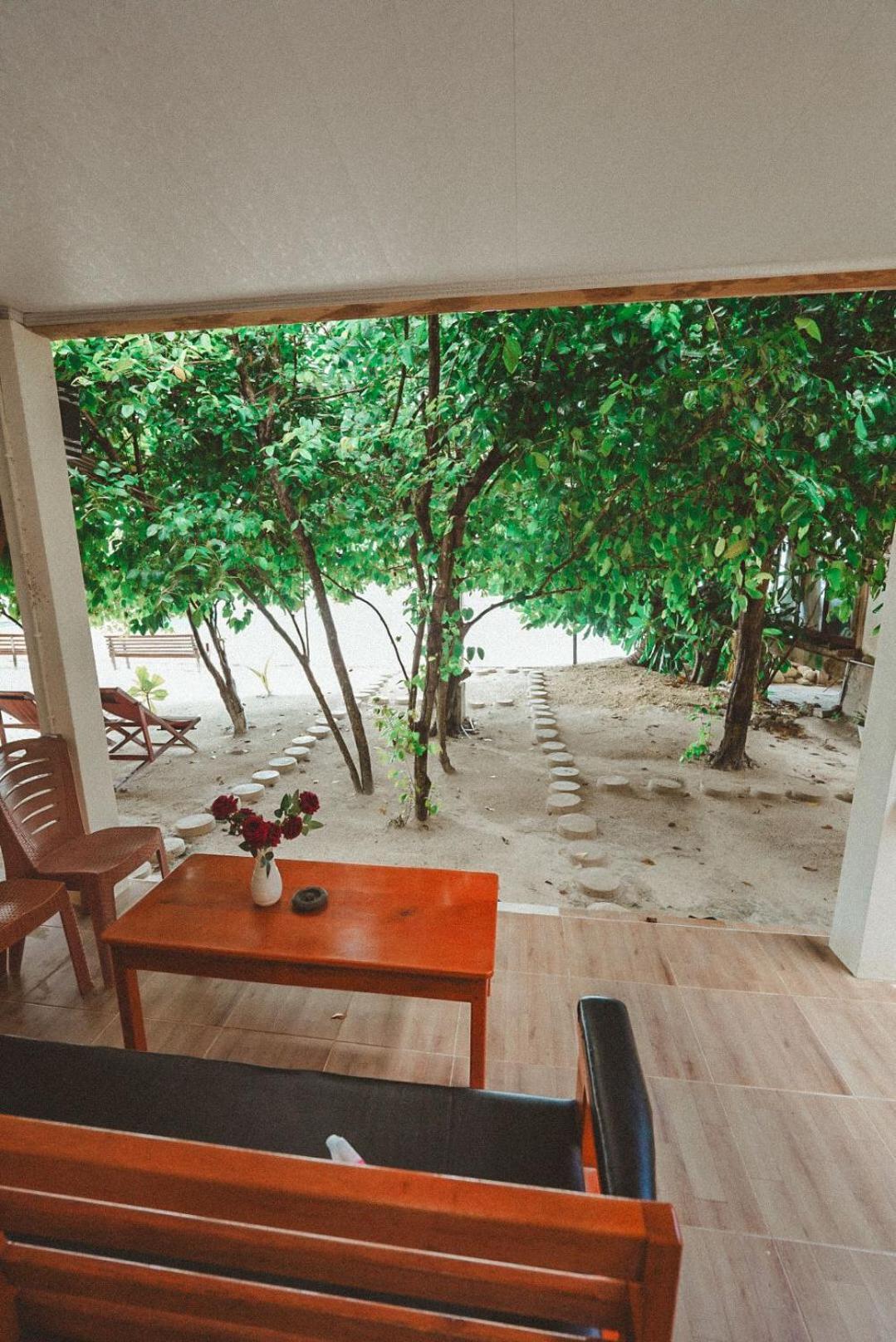 Yohana Cottage Tual Ngoại thất bức ảnh